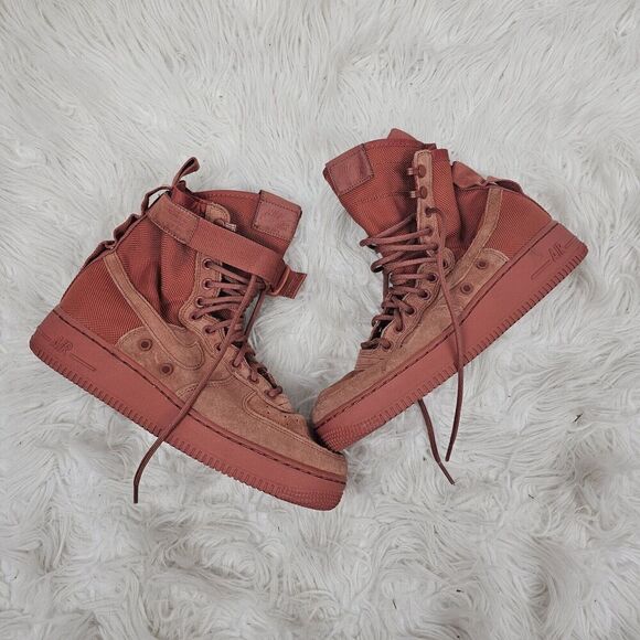 Nike SF Air Force 1 Sneaker Boot Dusty Peach 884024-204 Size 8 Men’s - Picture 1 of 8